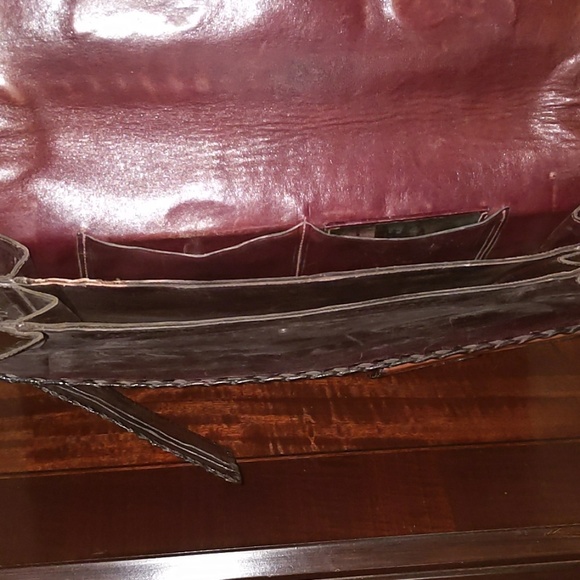 Hand Tooled Mexican Leather Bag - Picture 8 of 8